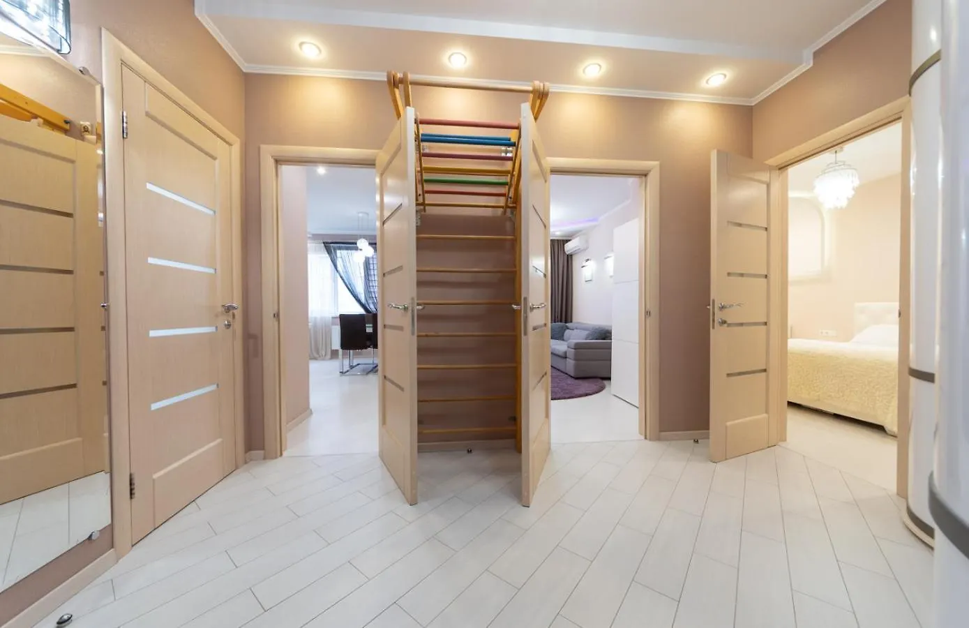 Beautiful 1 Bedroom Apartment On 1 Feodoseevskaya Street Kyjev
